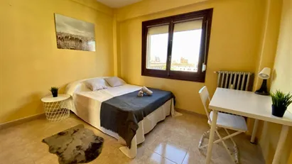 Room for rent in Zaragoza, Aragón