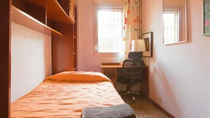 Room for rent in Barcelona Sant Martí, Barcelona