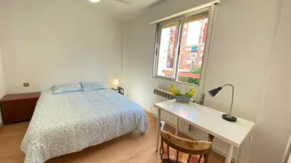 Room for rent in Las Barranquillas, Comunidad de Madrid