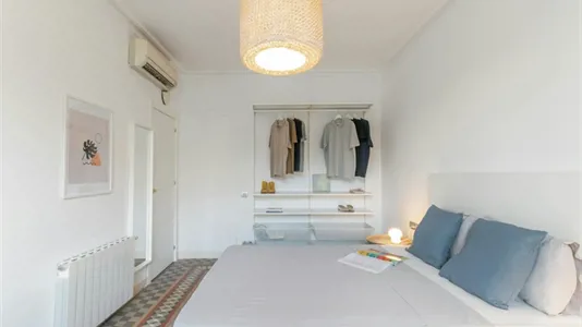 Rooms in Barcelona Eixample - photo 3