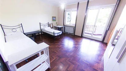 Room for rent in Milano Zona 9 - Porta Garibaldi, Niguarda, Milan