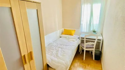 Room for rent in Madrid Chamberí, Madrid