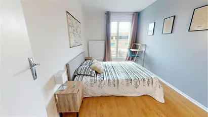 Room for rent in Saint-Étienne, Auvergne-Rhône-Alpes