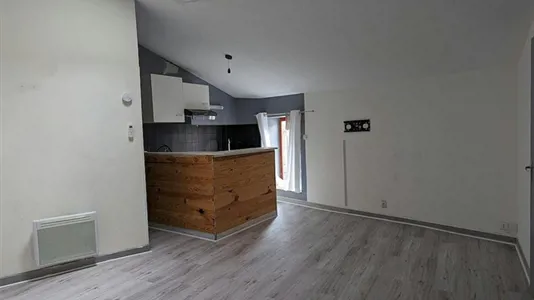 Apartments in Béziers - photo 1