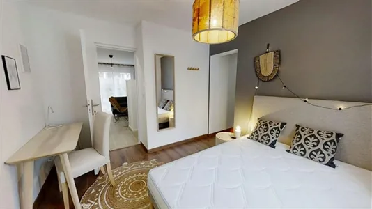 Rooms in Toulouse - photo 3