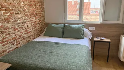 Room for rent in Las Barranquillas, Comunidad de Madrid