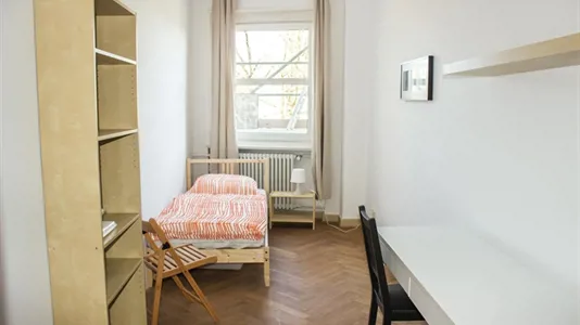 Rooms in Berlin Charlottenburg-Wilmersdorf - photo 2