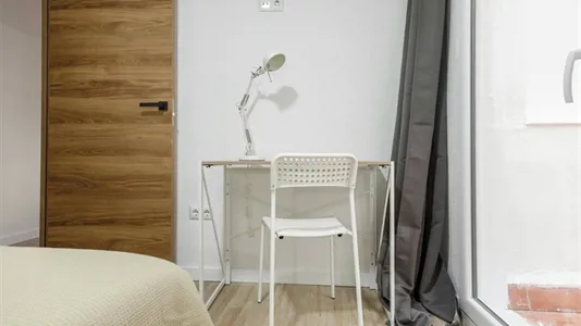 Rooms in Tavernes Blanques - photo 3