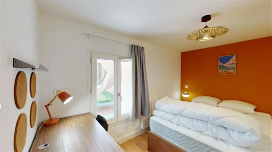 Rooms in Toulouse - photo 3