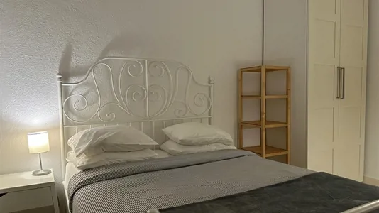 Rooms in Barcelona Eixample - photo 1