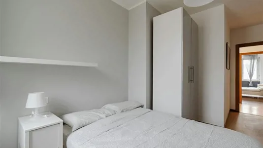 Rooms in Milano Zona 2 - Stazione Centrale, Gorla, Turro, Greco, Crescenzago - photo 3