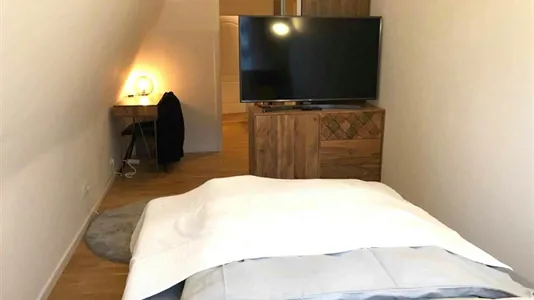 Rooms in Cologne Innenstadt - photo 1