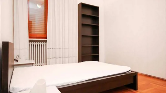 Rooms in Milano Zona 5 - Vigentino, Chiaravalle, Gratosoglio - photo 1