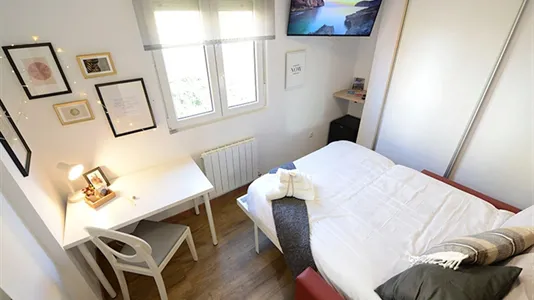 Rooms in Bilbao - photo 2