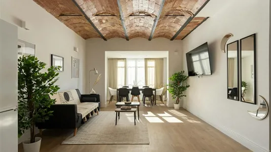 Rooms in Barcelona Les Corts - photo 1