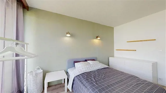 Rooms in Lyon - photo 2