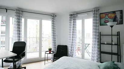 Room for rent in Nanterre, Île-de-France