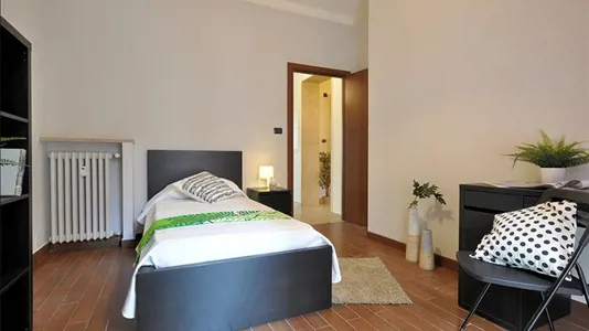 Rooms in Turin - photo 1