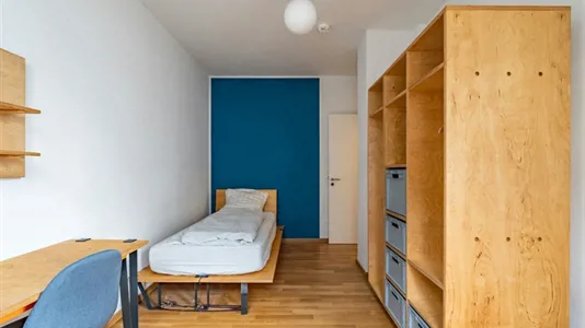 Rooms in Berlin Friedrichshain-Kreuzberg - photo 1