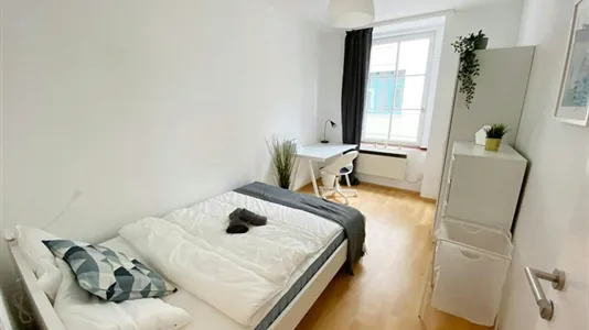 Rooms in Wien Neubau - photo 2