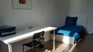 Room for rent, Berlin, &lt;span class=&quot;blurred street&quot; onclick=&quot;ProcessAdRequest(11085704)&quot;&gt;&lt;span class=&quot;hint&quot;&gt;See streetname&lt;/span&gt;[xxxxxxxxxxxxx]&lt;/span&gt;