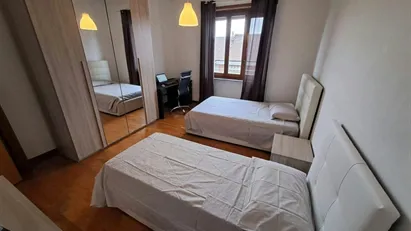 Room for rent in Turin, Piemonte