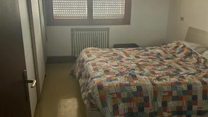 Room for rent in Montegrotto Terme, Veneto