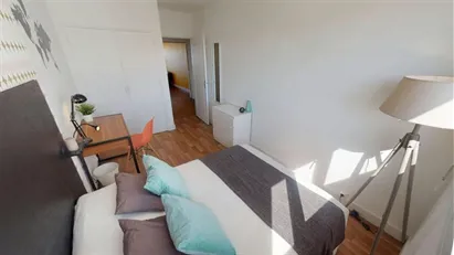 Room for rent in Nanterre, Île-de-France