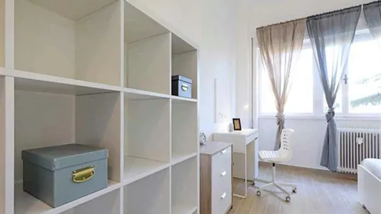 Rooms in Roma Municipio III – Monte Sacro - photo 3