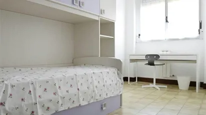 Room for rent in Milano Zona 5 - Vigentino, Chiaravalle, Gratosoglio, Milan