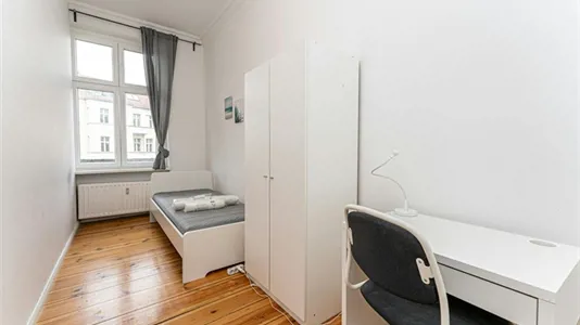 Rooms in Berlin Friedrichshain-Kreuzberg - photo 1