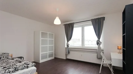 Rooms in Dusseldorf - photo 1