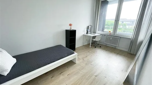 Rooms in Berlin Charlottenburg-Wilmersdorf - photo 3