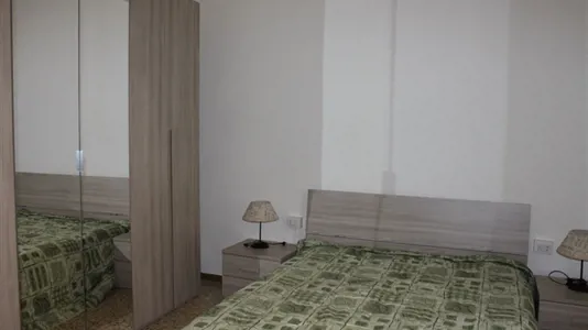 Rooms in Florence - photo 1