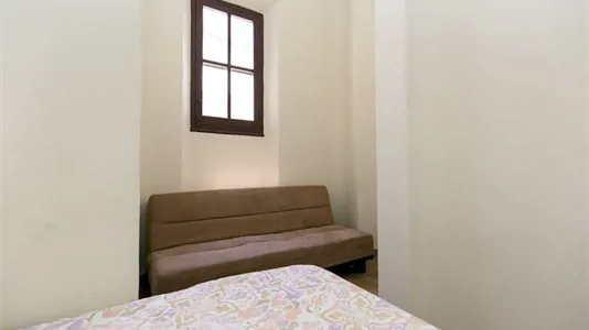 Rooms in Granada - photo 2