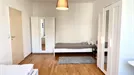 Room for rent, Berlin Charlottenburg-Wilmersdorf, Berlin, Uhlandstraße