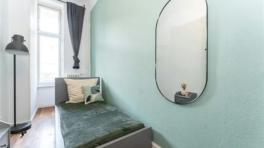 Rooms in Berlin Charlottenburg-Wilmersdorf - photo 2