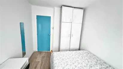 Room for rent in Badalona, Cataluña