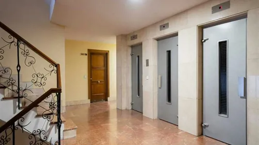 Rooms in Madrid Moncloa-Aravaca - photo 2