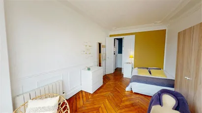 Room for rent in Paris 13ème arrondissement - Place d'Italie, Paris