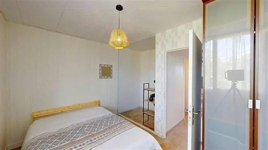 Rooms in Grenoble - photo 2