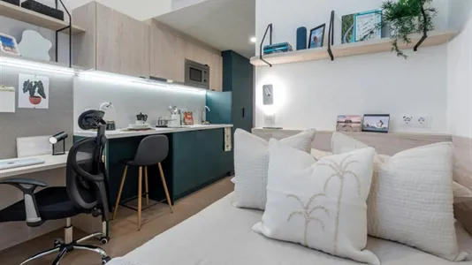 Apartments in Madrid Fuencarral-El Pardo - photo 1