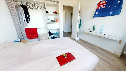 Rooms in Toulouse - photo 3