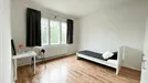 Room for rent, Berlin Neukölln, Berlin, &lt;span class=&quot;blurred street&quot; onclick=&quot;ProcessAdRequest(7707447)&quot;&gt;&lt;span class=&quot;hint&quot;&gt;See streetname&lt;/span&gt;[xxxxxxxxxxxxx]&lt;/span&gt;