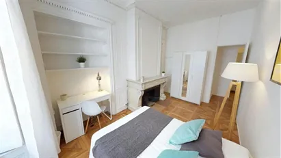 Room for rent in Lyon, Auvergne-Rhône-Alpes