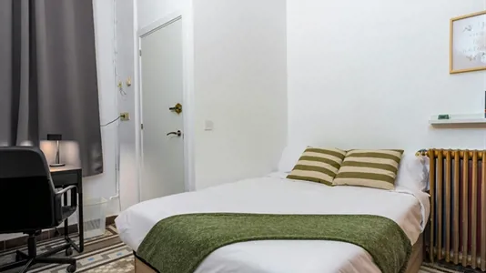 Rooms in Valencia Ciutat Vella - photo 2