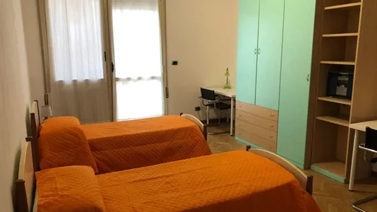 Rooms in Ferrara - photo 1