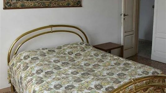 Rooms in Florence - photo 3