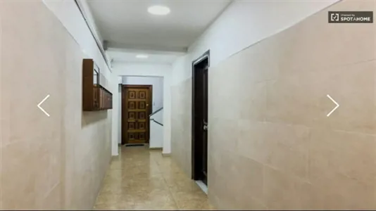 Apartments in Cornellà de Llobregat - photo 2