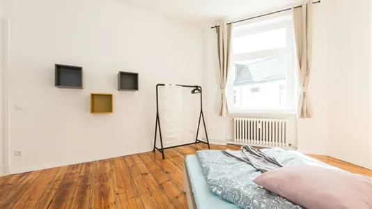 Rooms in Berlin Charlottenburg-Wilmersdorf - photo 3